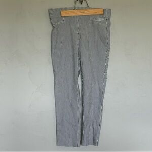 Anne Klein Cropped Capri Pull On Pants Gray White Striped Stretch